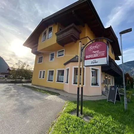 Leo Apart 1 Radfeld Exterior photo